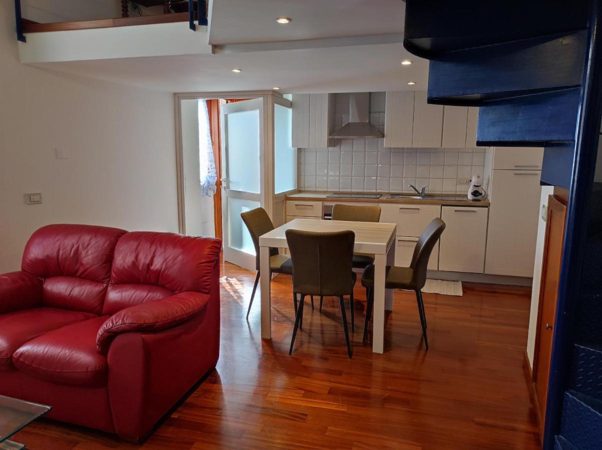Marina Apartment City Centre Κάλιαρι Εξωτερικό φωτογραφία